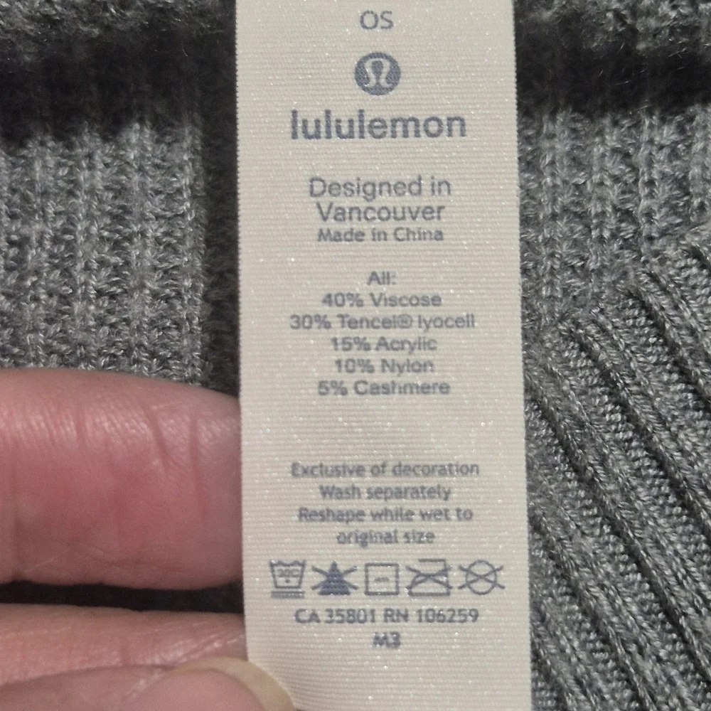 Lululemon Athletica Gray Poncho Sweater-Oversized....Size:OS